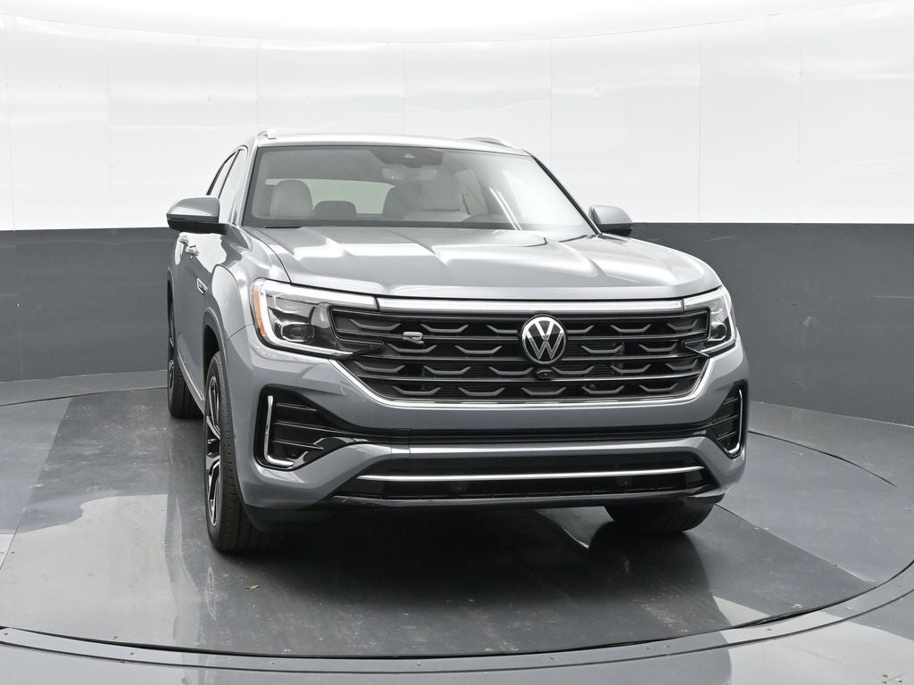 2025 Volkswagen Atlas Cross Sport 2.0T SEL Premium R-Line