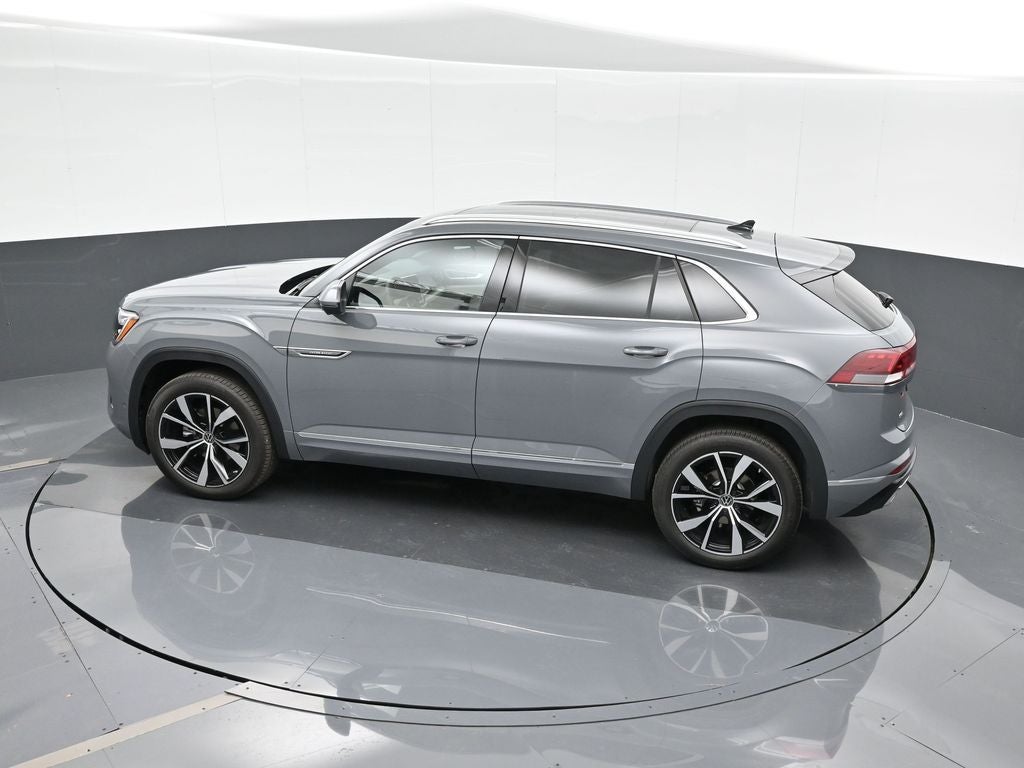 2025 Volkswagen Atlas Cross Sport 2.0T SEL Premium R-Line