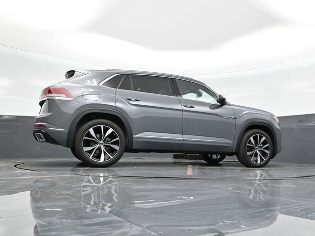 2025 Volkswagen Atlas Cross Sport 2.0T SEL Premium R-Line