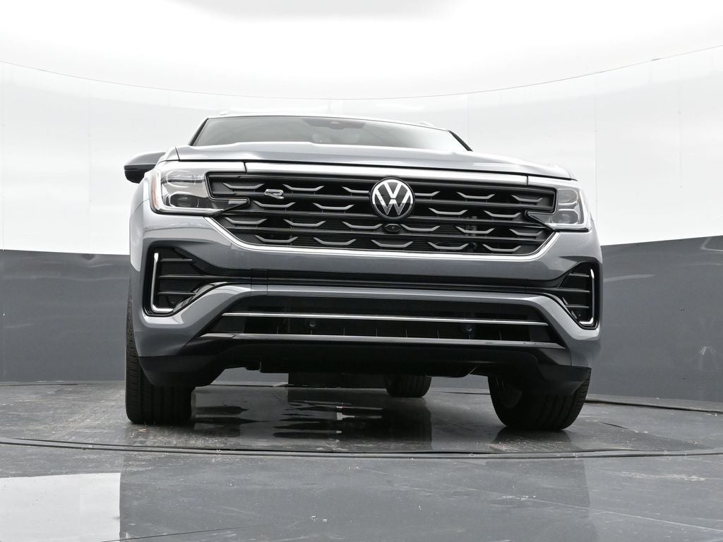 2025 Volkswagen Atlas Cross Sport 2.0T SEL Premium R-Line