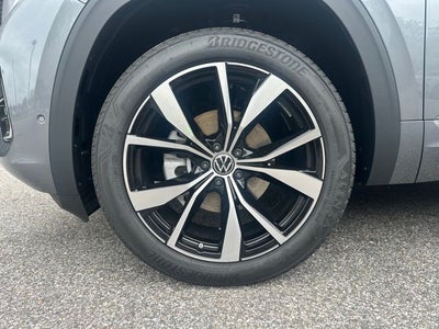 2025 Volkswagen Atlas Cross Sport 2.0T SEL Premium R-Line