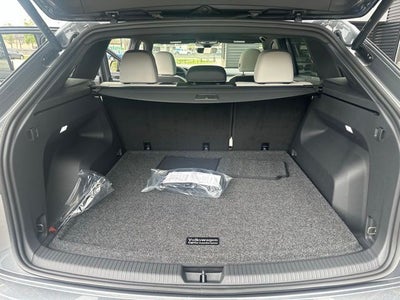 2025 Volkswagen Atlas Cross Sport 2.0T SEL Premium R-Line