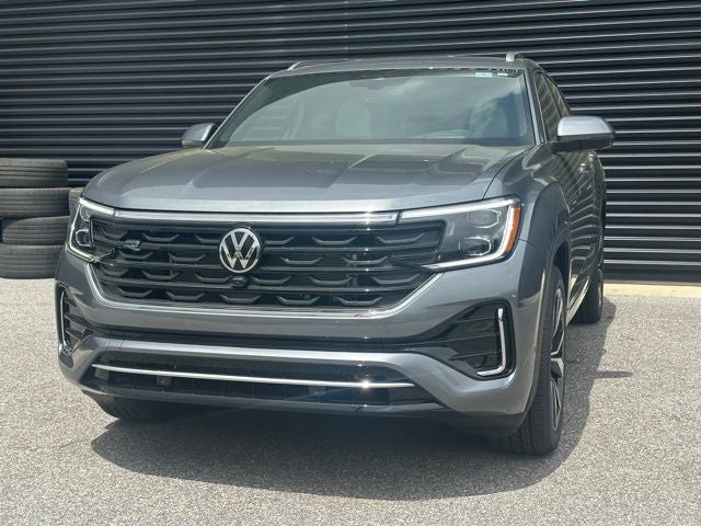 2025 Volkswagen Atlas Cross Sport 2.0T SEL Premium R-Line