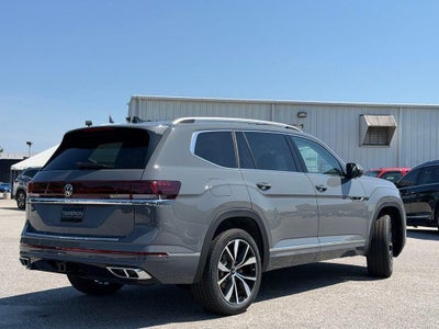 2026 Volkswagen Atlas 2.0T SEL Premium R-Line