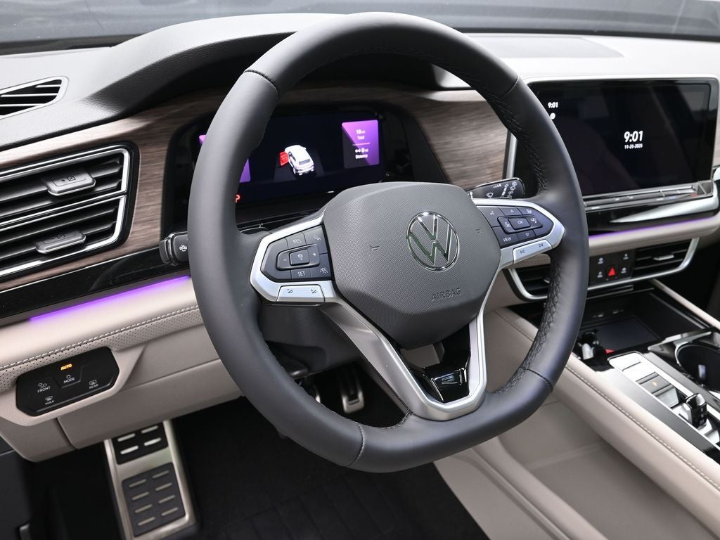 2026 Volkswagen Atlas 2.0T SEL Premium R-Line