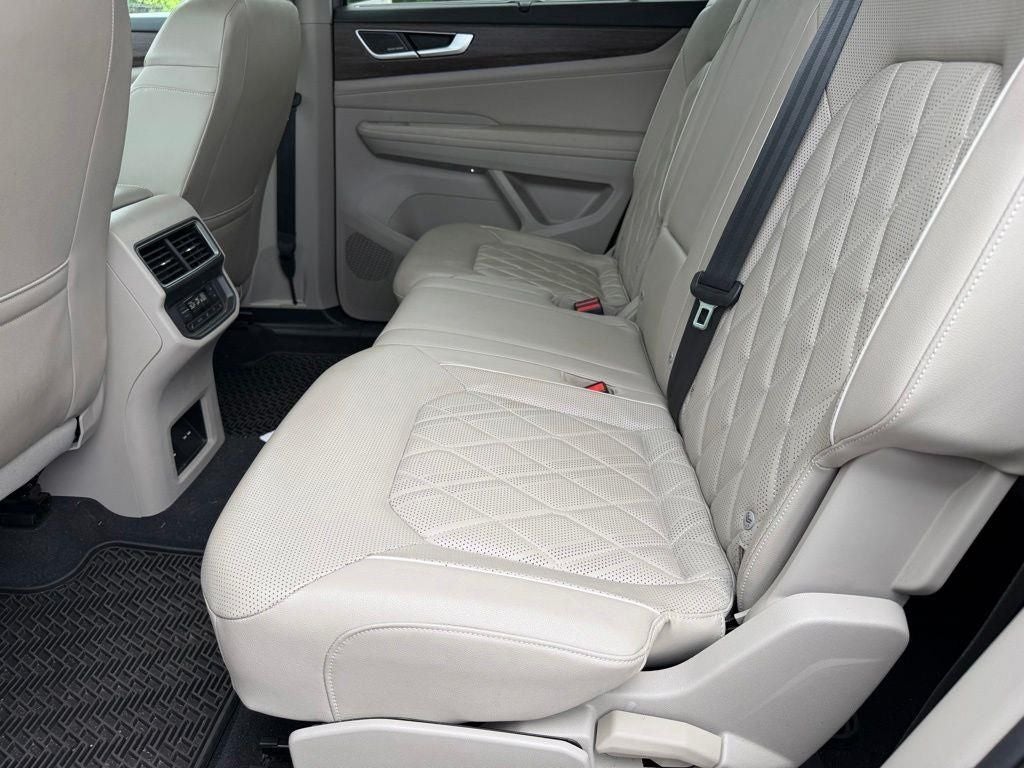 2024 Volkswagen Atlas 2.0T SEL Premium R-Line