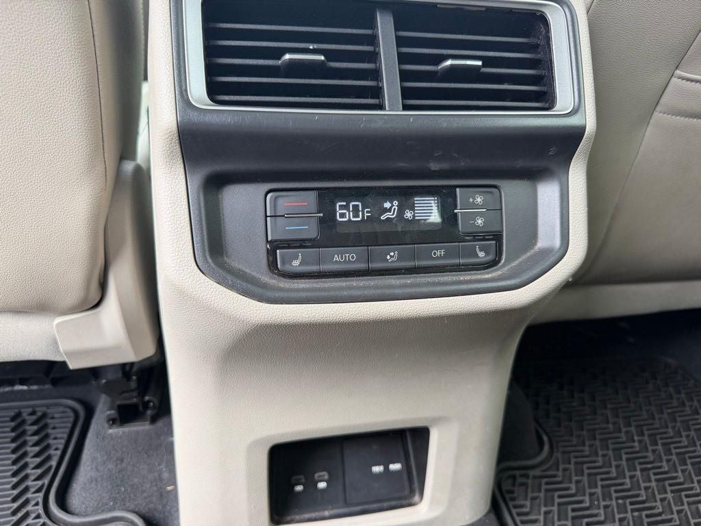 2024 Volkswagen Atlas 2.0T SEL Premium R-Line