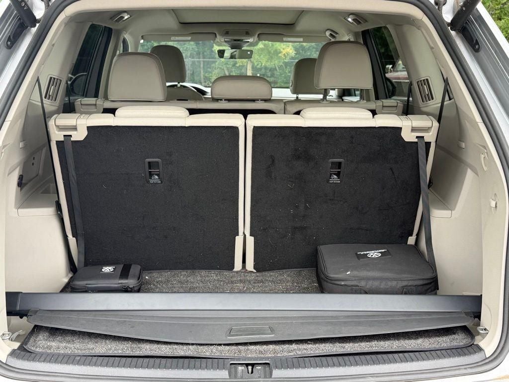 2024 Volkswagen Atlas 2.0T SEL Premium R-Line