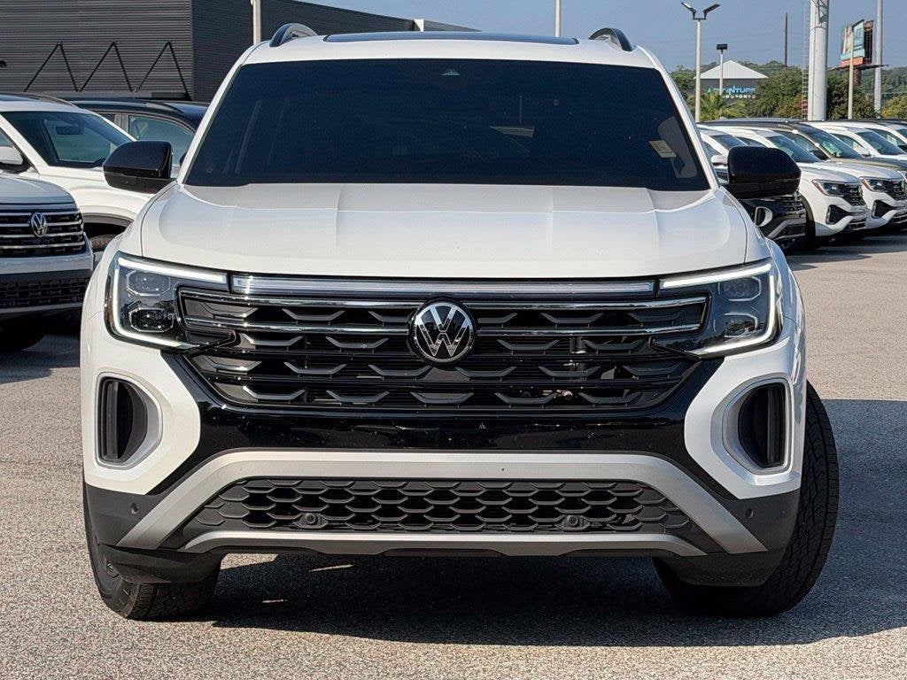 2024 Volkswagen Atlas 2.0T Peak Edition SEL
