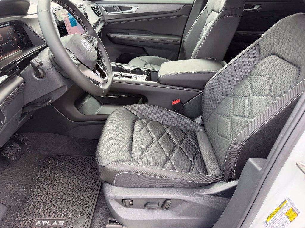 2026 Volkswagen Atlas Cross Sport SE w/Technology
