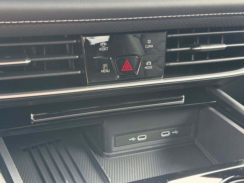 2026 Volkswagen Atlas Cross Sport SE w/Technology