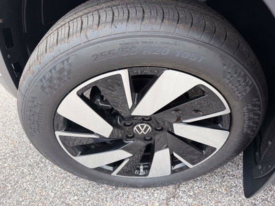 2026 Volkswagen Atlas Cross Sport SE w/Technology