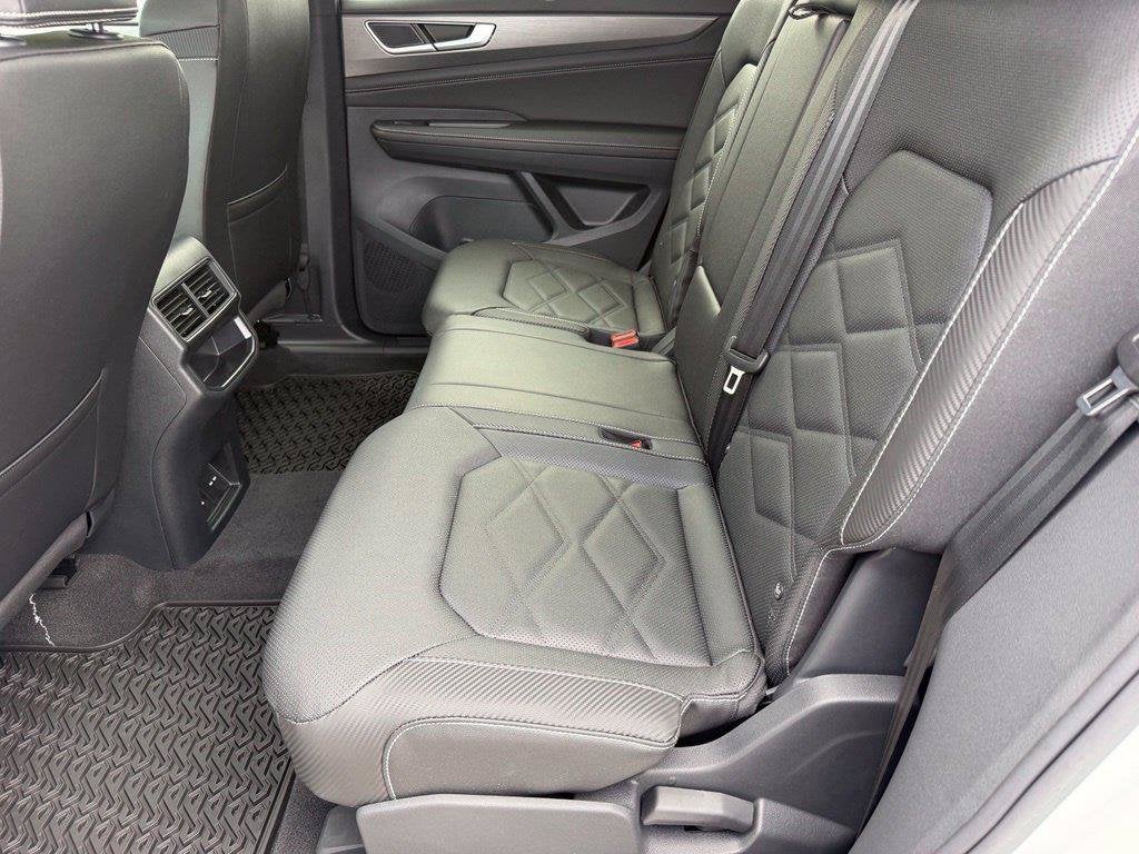 2026 Volkswagen Atlas Cross Sport SE w/Technology