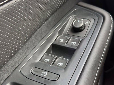 2026 Volkswagen Atlas Cross Sport SE w/Technology