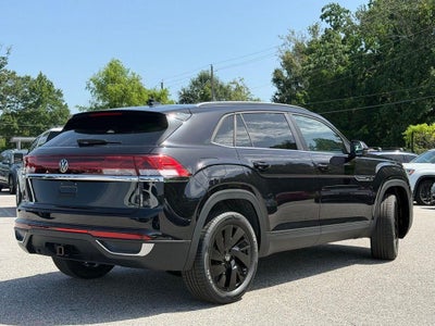 2026 Volkswagen Atlas Cross Sport 2.0T SE w/Technology