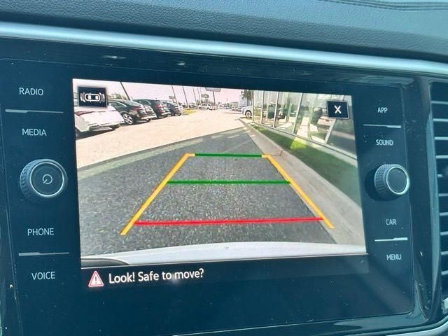 2022 Volkswagen Atlas 3.6L V6 SE w/Technology