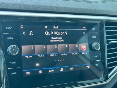 2022 Volkswagen Atlas 3.6L V6 SE w/Technology