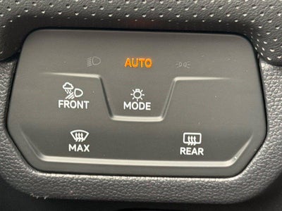 2026 Volkswagen Atlas Cross Sport SE w/Technology
