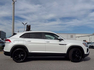 2026 Volkswagen Atlas Cross Sport SE w/Technology