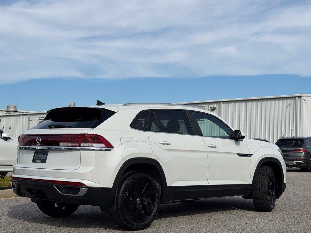 2026 Volkswagen Atlas Cross Sport SE w/Technology