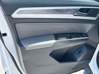 2023 Volkswagen Atlas Cross Sport 3.6L V6 SE w/Technology