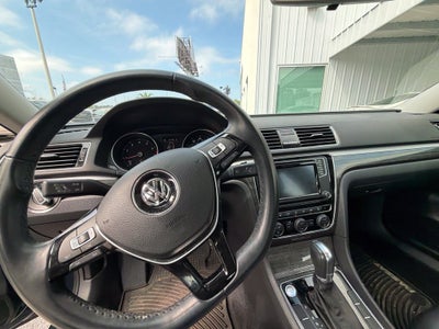 2018 Volkswagen Passat Base