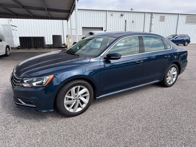 2018 Volkswagen Passat Base