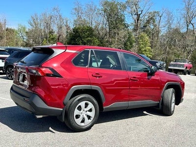2023 Toyota RAV4 LE