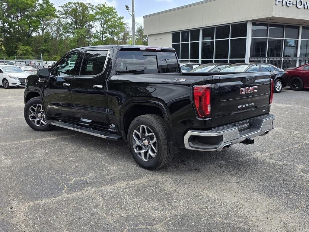 2022 GMC Sierra 1500 SLT