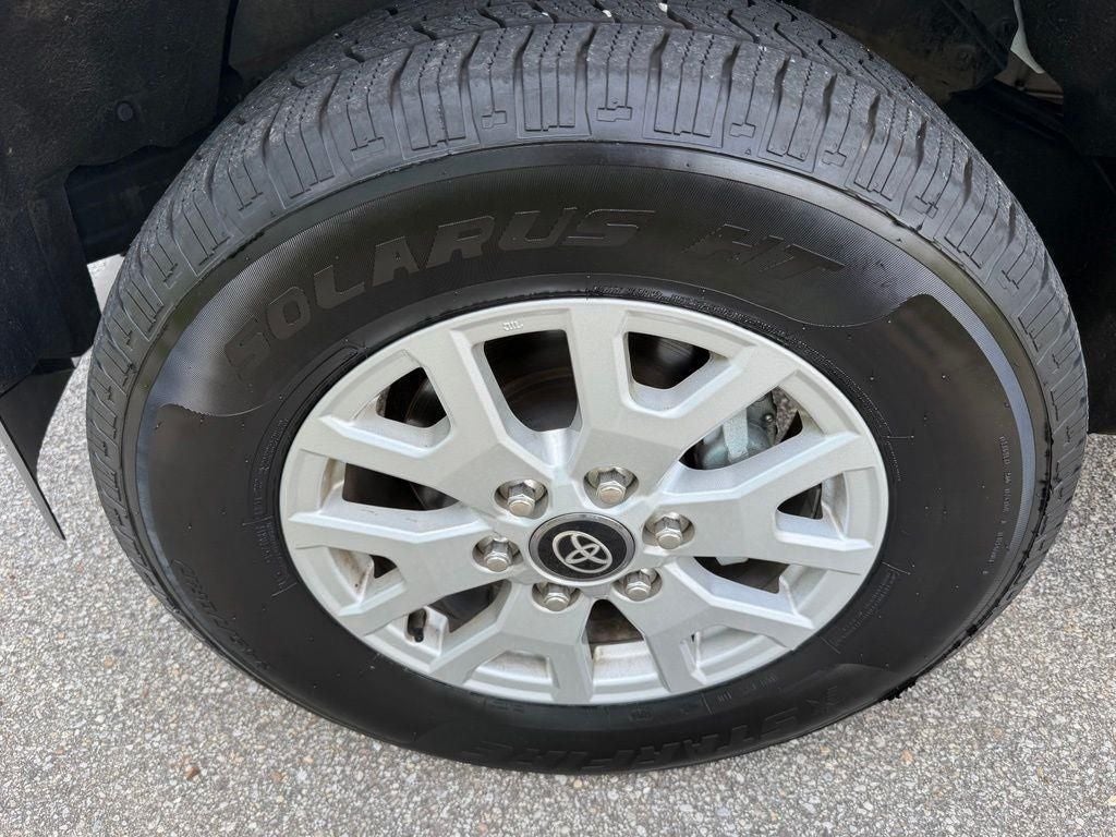 2024 Toyota Tacoma SR5