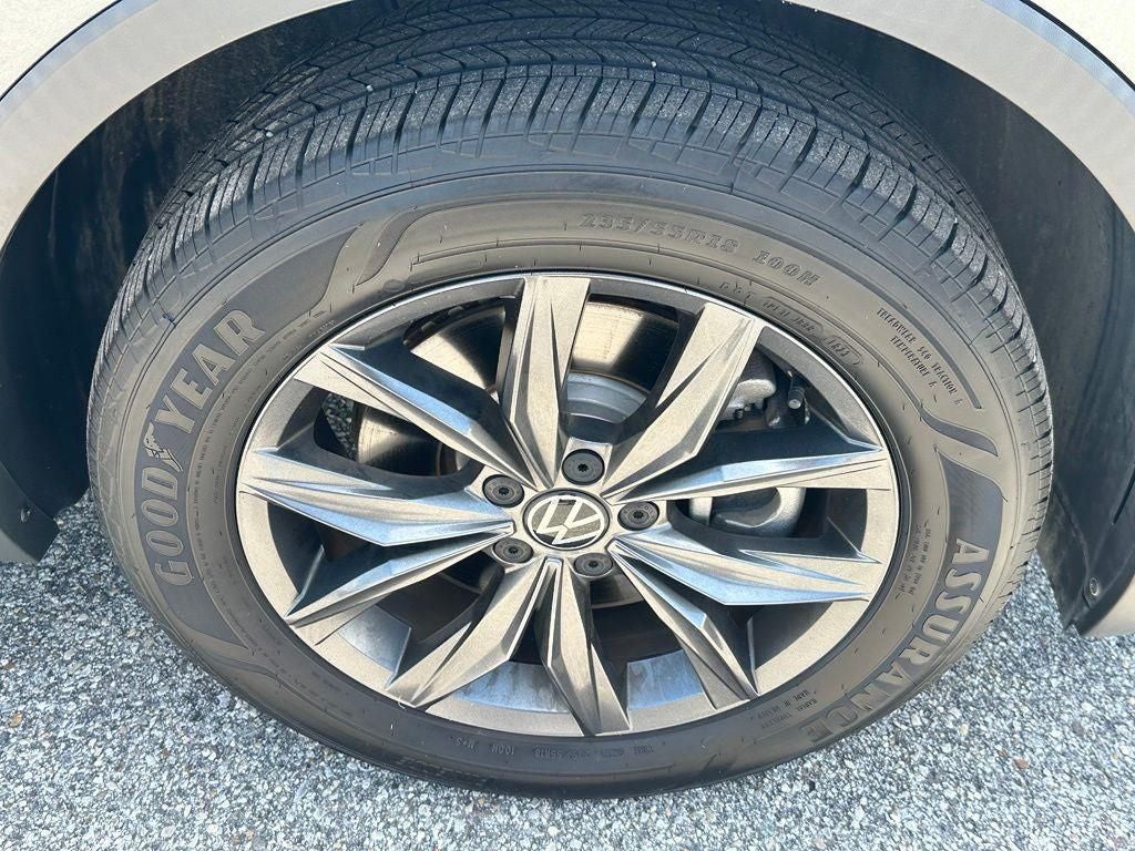 2023 Volkswagen Tiguan 2.0T SE