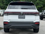 2026 Volkswagen Taos 1.5T SE Black
