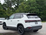 2026 Volkswagen Taos 1.5T SE Black
