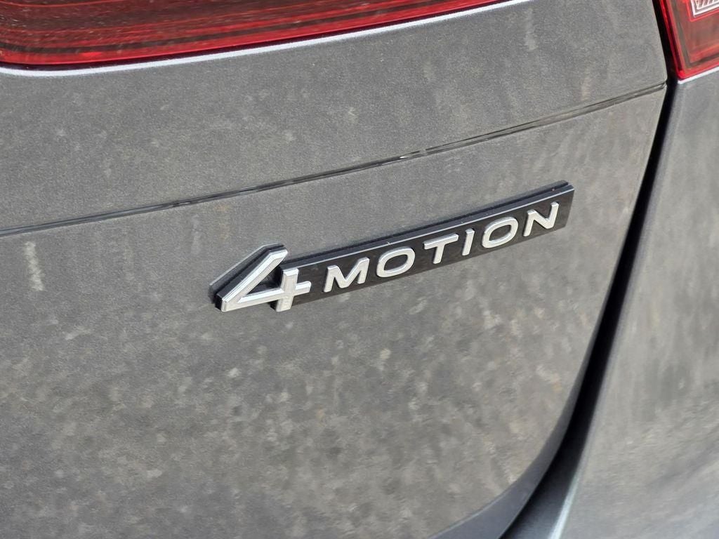 2022 Volkswagen Tiguan 2.0T SEL R-Line