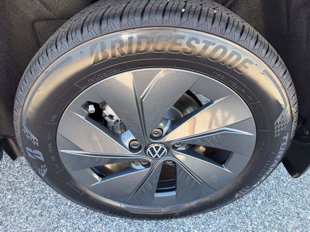 2027 Volkswagen Taos 1.5T S