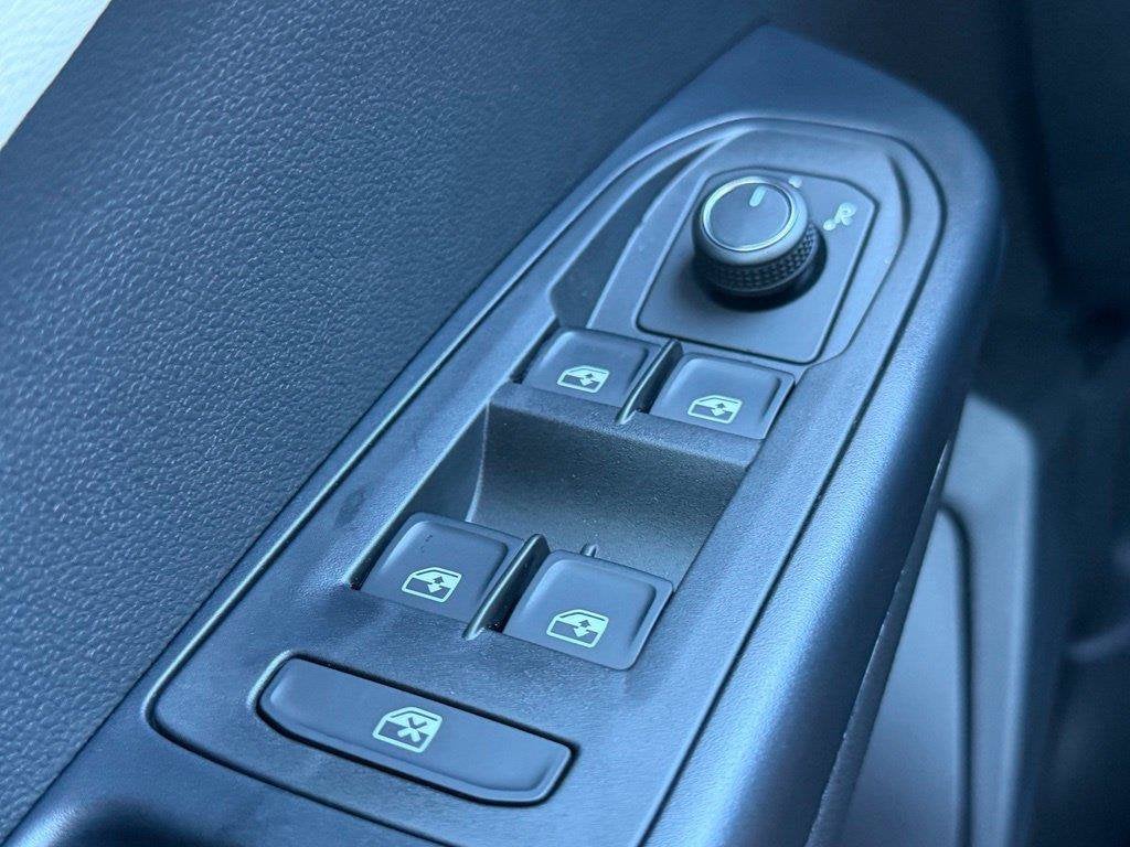 2027 Volkswagen Taos 1.5T S