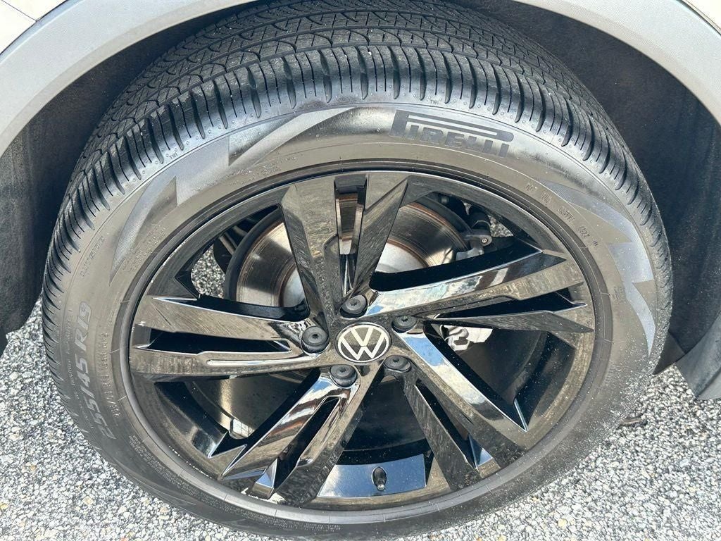 2023 Volkswagen Tiguan 2.0T SE R-Line Black