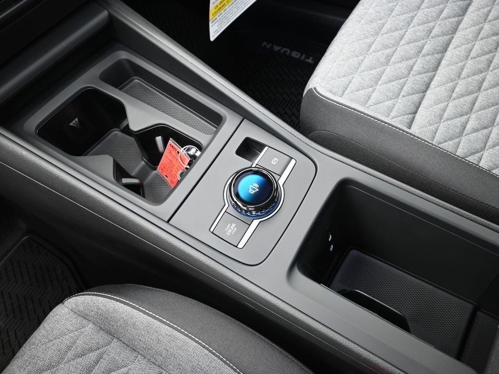 2025 Volkswagen Tiguan 2.0T S