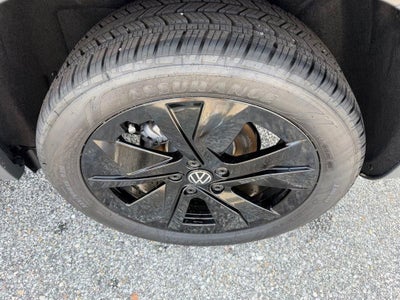 2026 Volkswagen Taos 1.5T SE