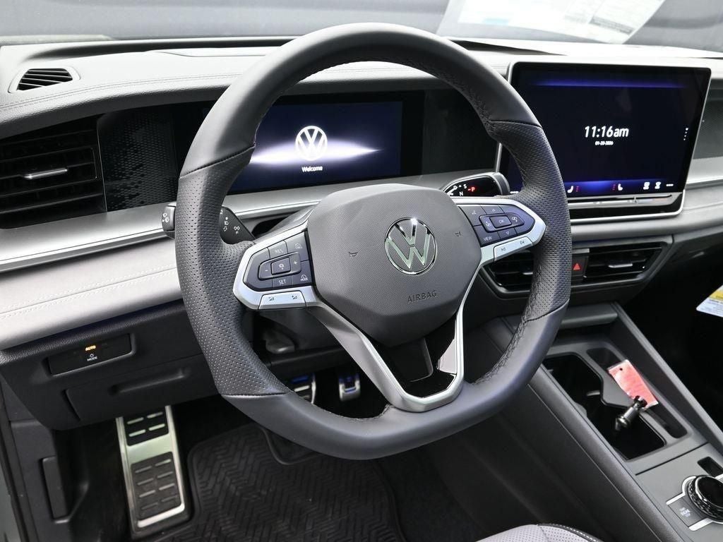 2026 Volkswagen Tiguan 2.0T SE R-Line Black
