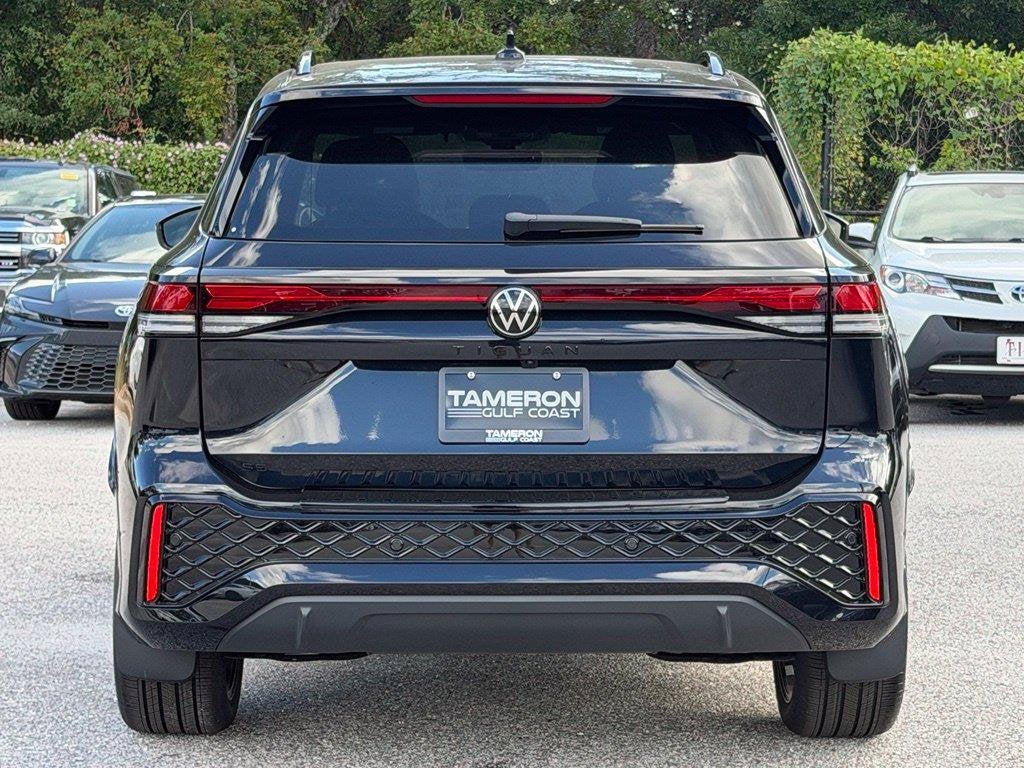 2026 Volkswagen Tiguan SE R-Line Black