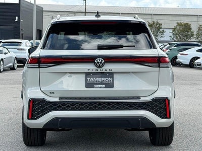 2026 Volkswagen Tiguan 2.0T SE R-Line Black