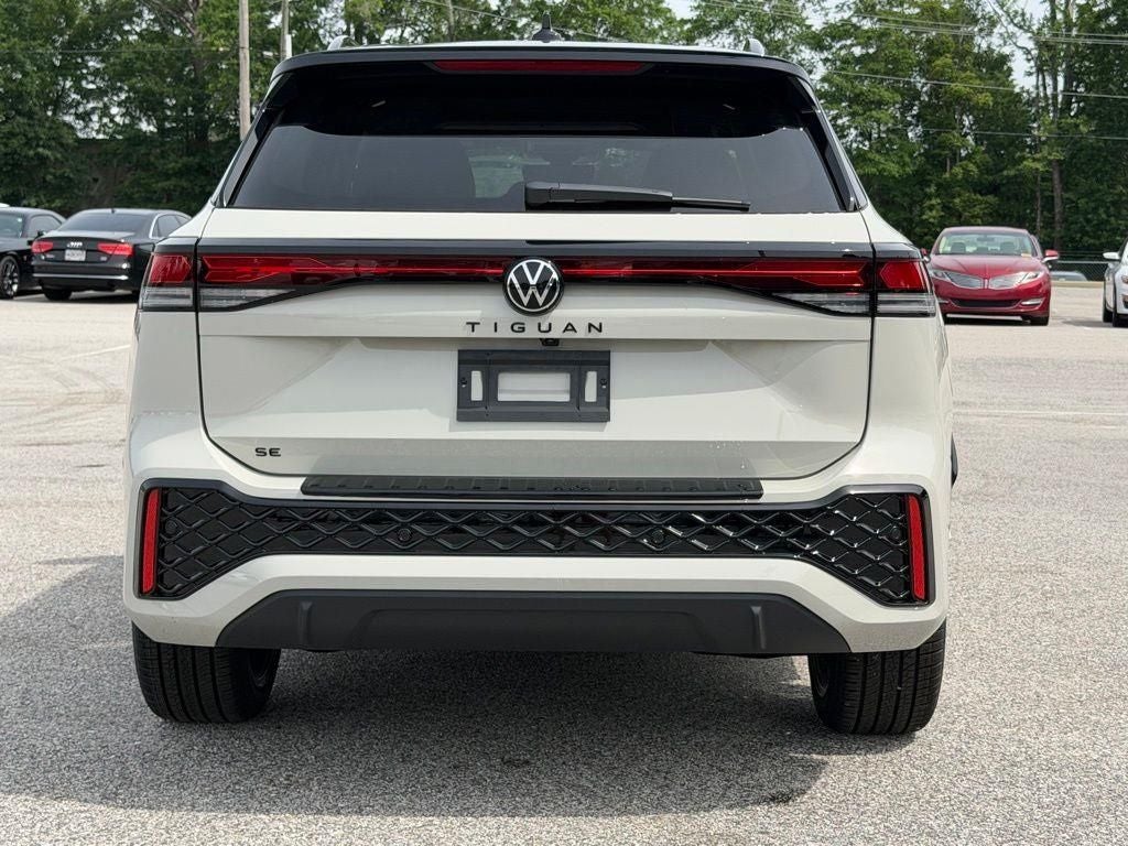 2026 Volkswagen Tiguan 2.0T SE R-Line Black