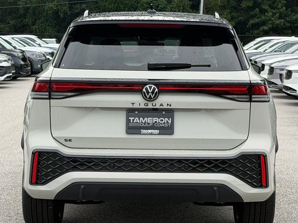 2026 Volkswagen Tiguan 2.0T SE R-Line Black