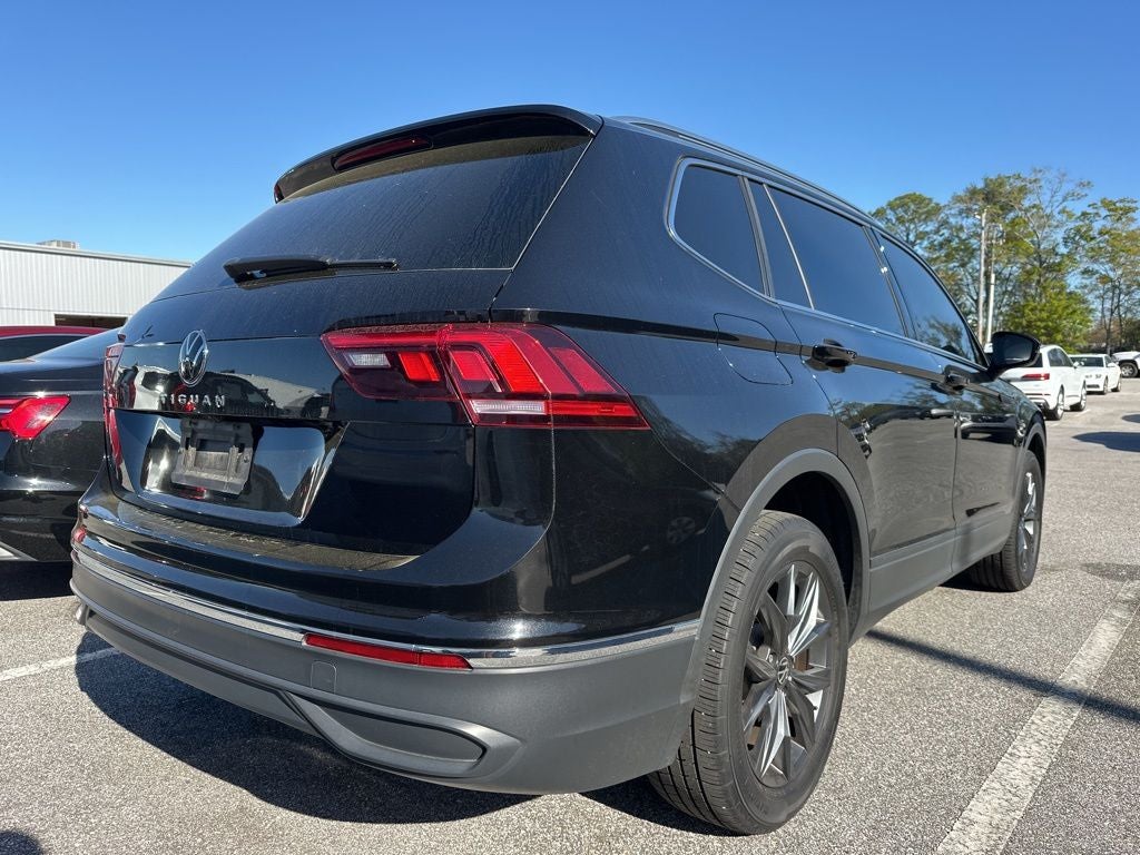 2023 Volkswagen Tiguan 2.0T SE