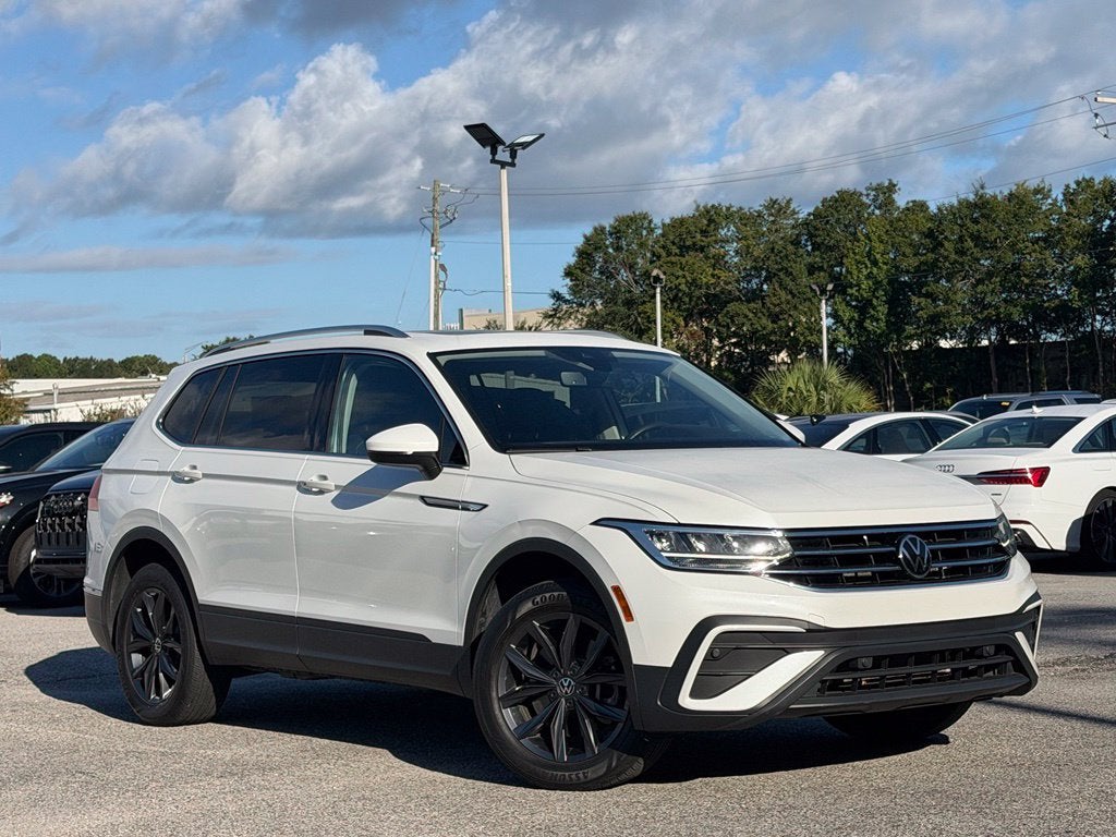 2023 Volkswagen Tiguan 2.0T SE
