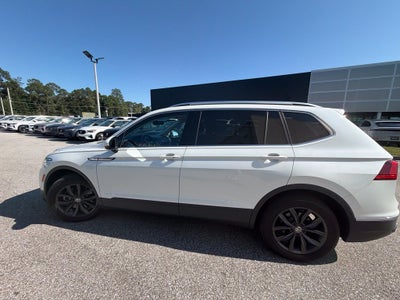 2023 Volkswagen Tiguan 2.0T SE