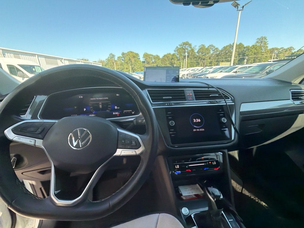 2023 Volkswagen Tiguan 2.0T SE
