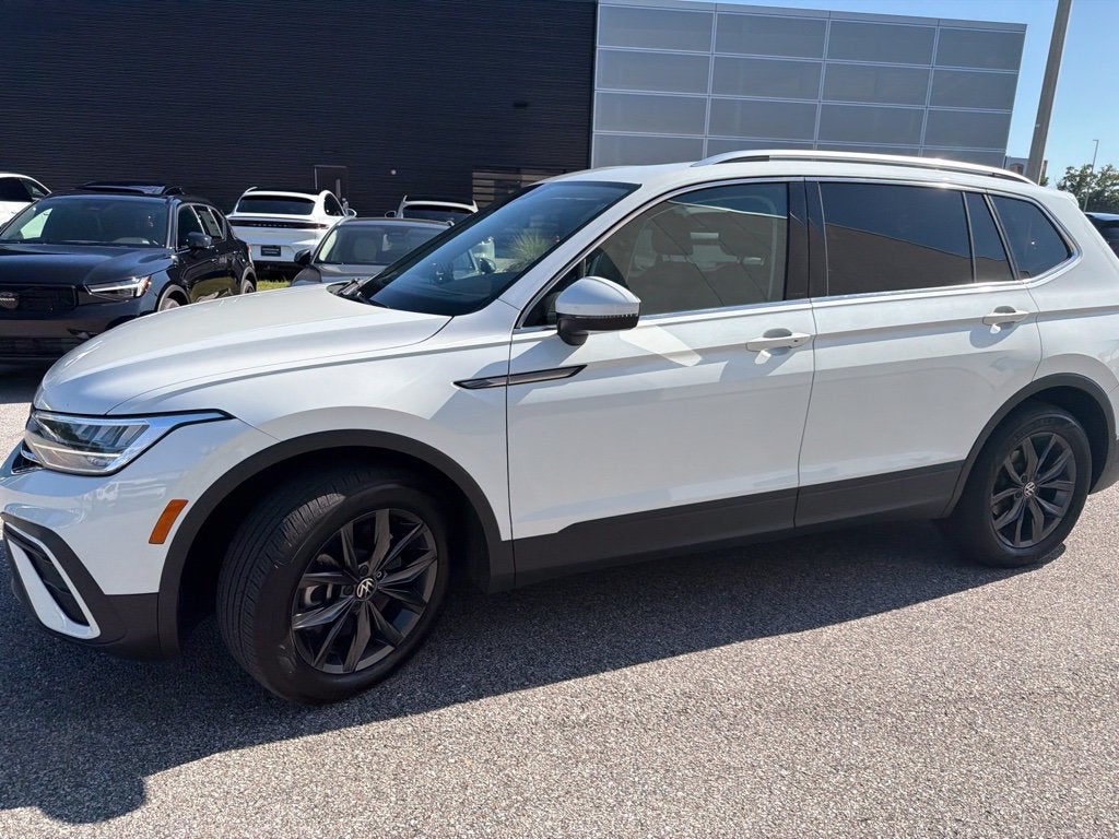 2023 Volkswagen Tiguan 2.0T SE