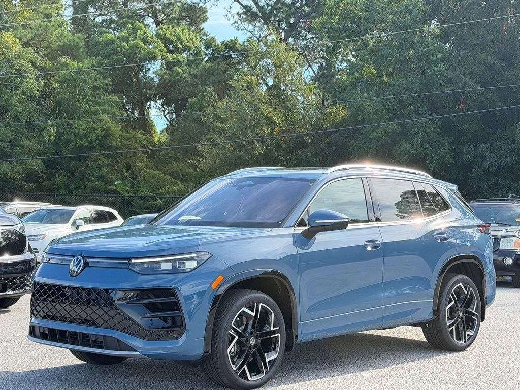 2026 Volkswagen Tiguan 2.0T SEL R-Line